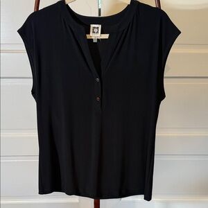 Anne Klein Black Sleeveless Blouse V Neck Button Front Top M